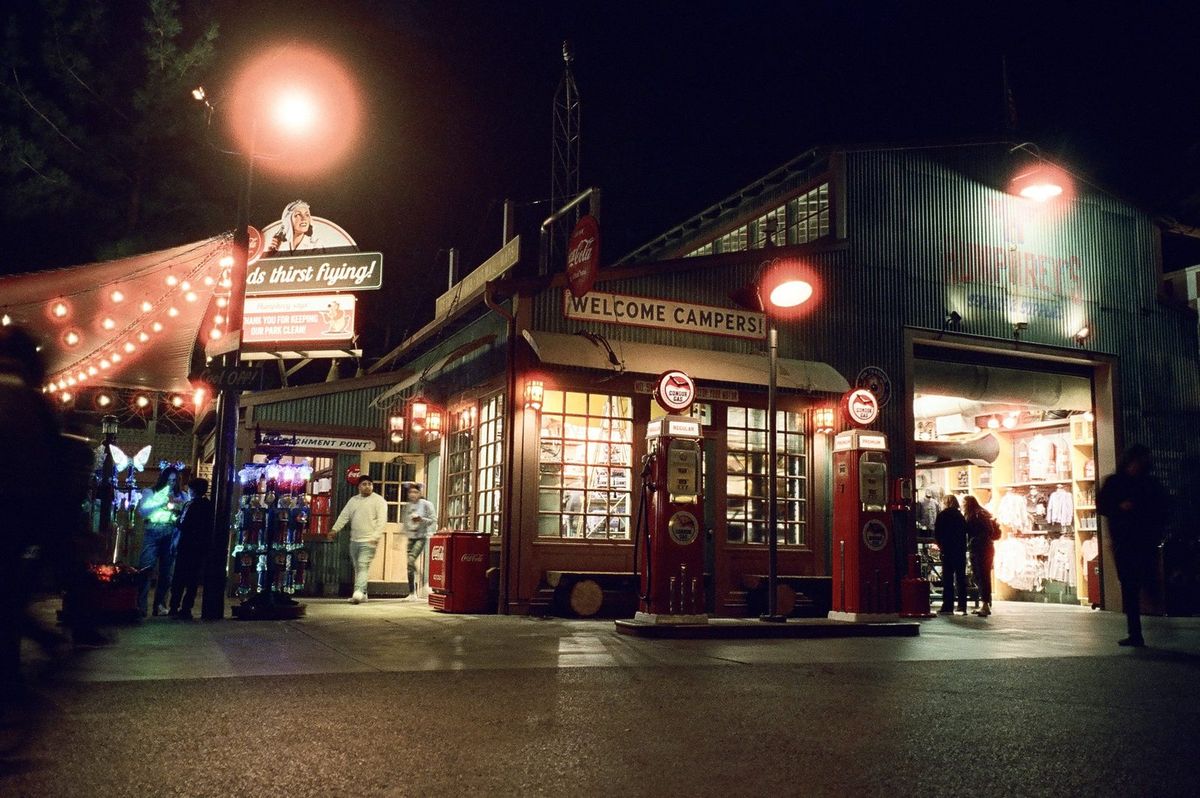 CineStill 800T